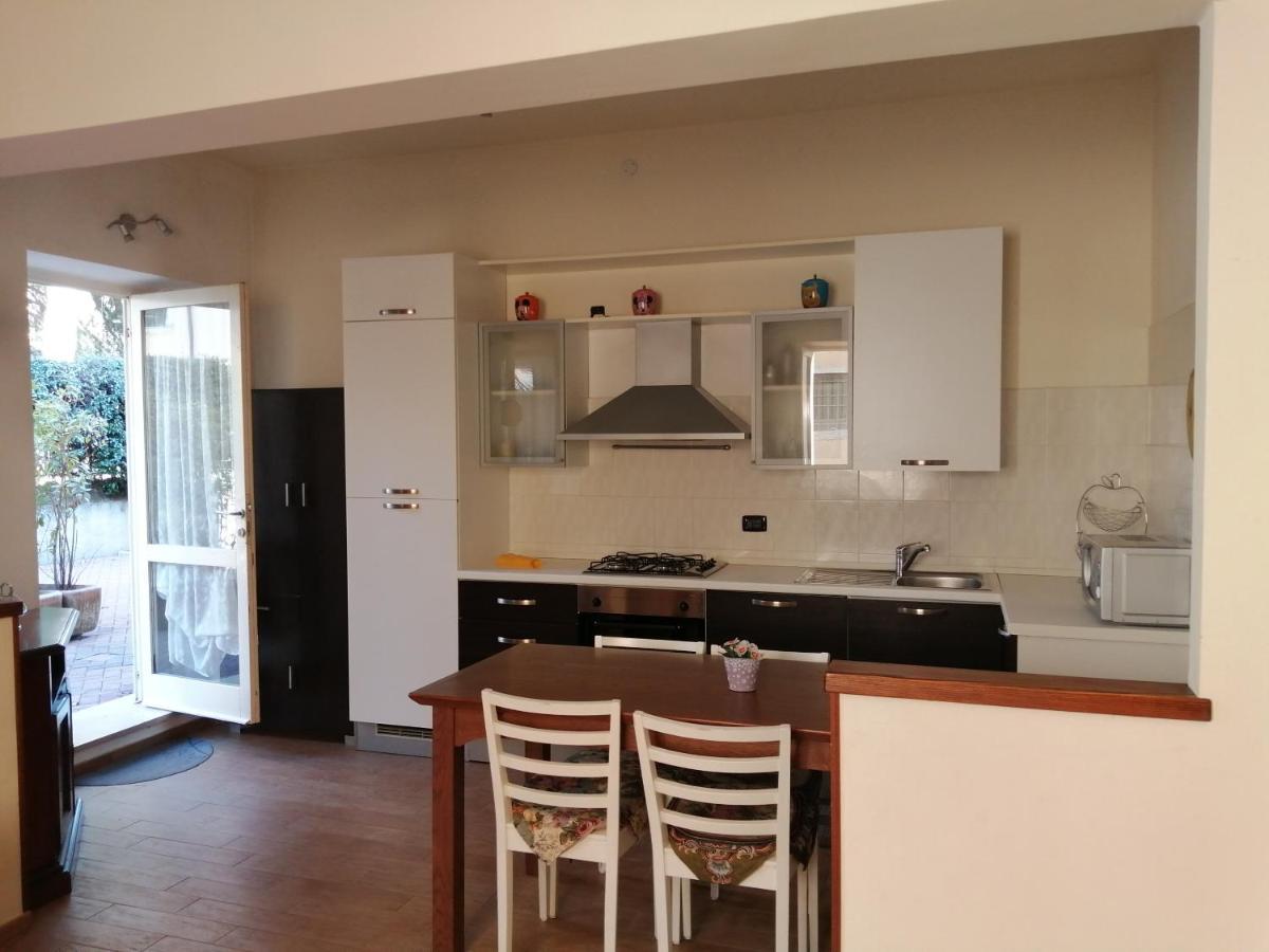 Casa Nicole Apartment Bardolino Bagian luar foto