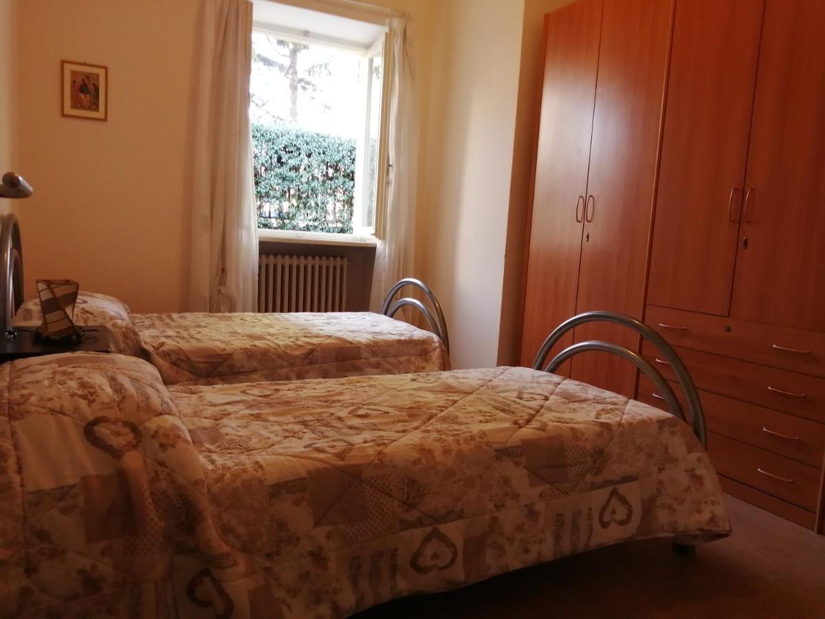 Casa Nicole Apartment Bardolino Bagian luar foto